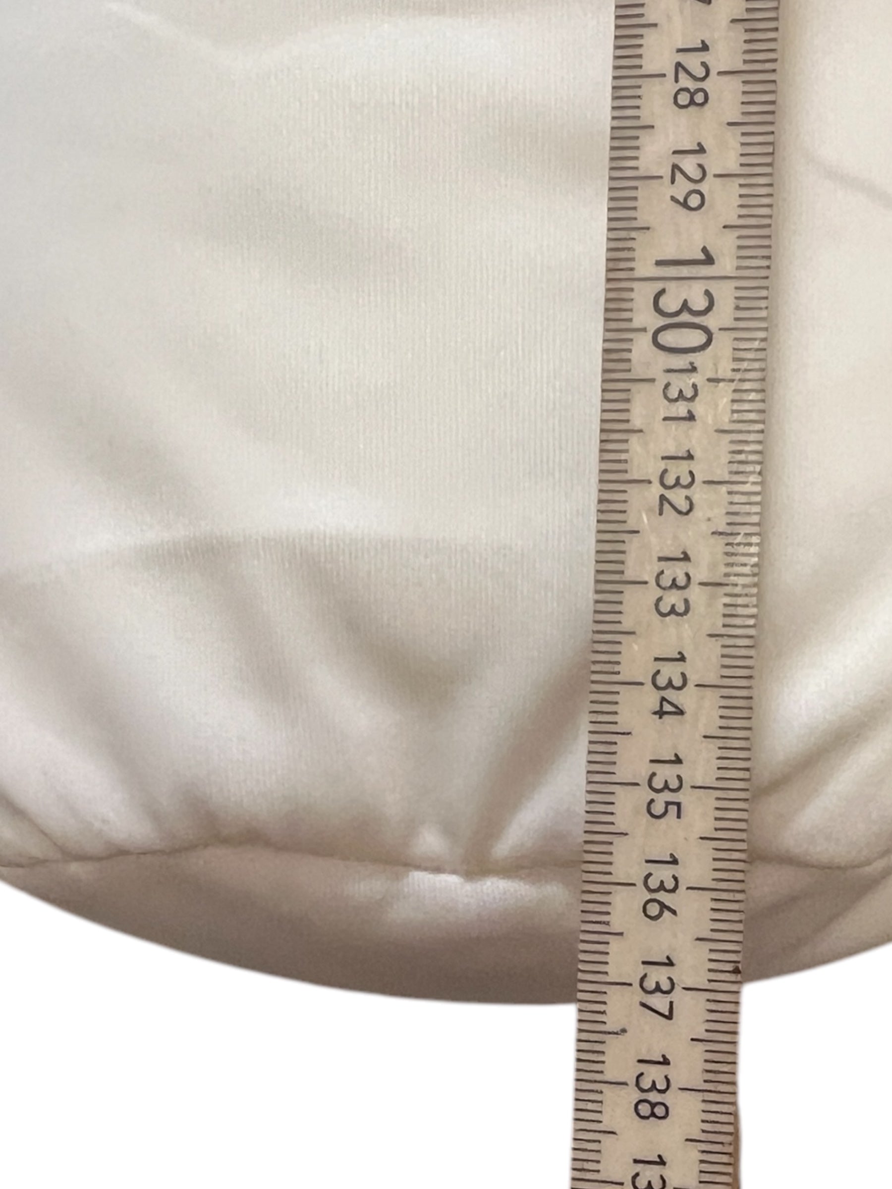 Helkrops pude 137 cm