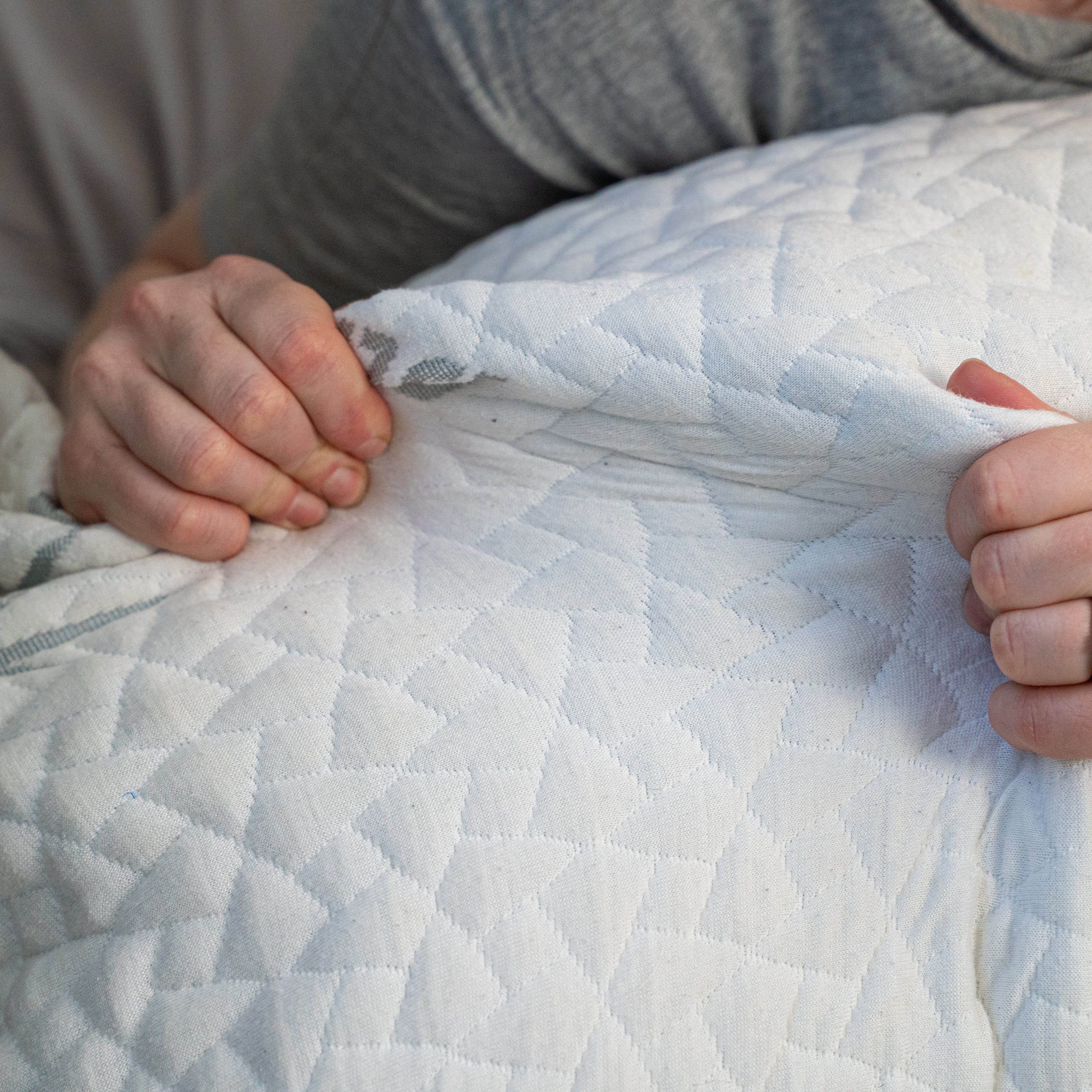 145 x 50 cm, Luksus Body Pillow med Bambus Cover og Memory Foam